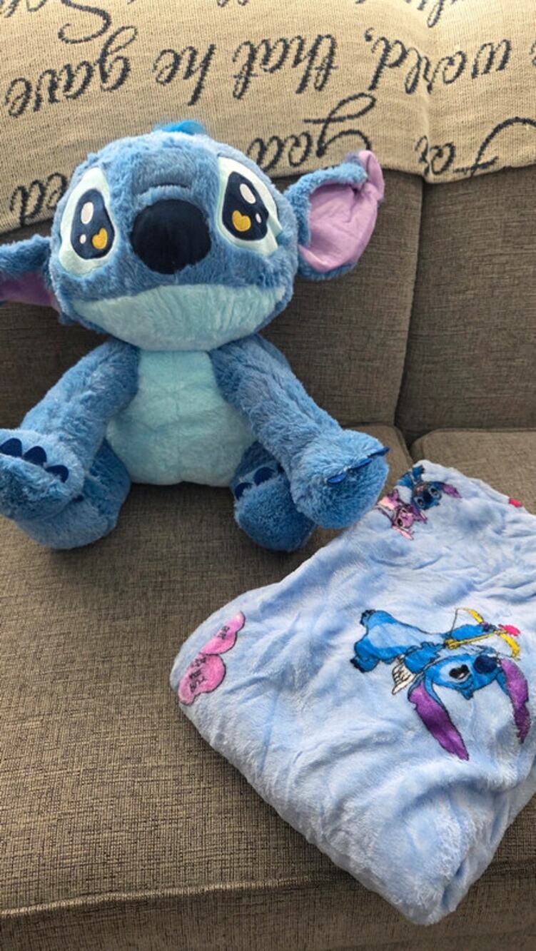 Stitch Angel Hearts Blanket Inside Plush Toy 40x60 Zip Storage Pillow NWOT